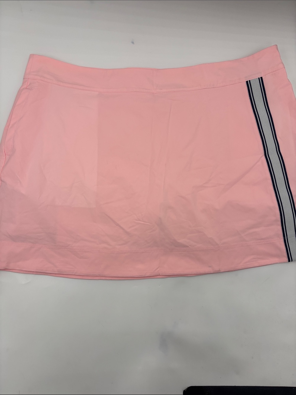 Vineyard Vines Core A-Line 15” Golf Skort in Flamingo